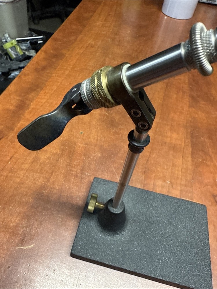 API Angling Products Incorporated- SPARTAN FLY TYING VISE VFT3257