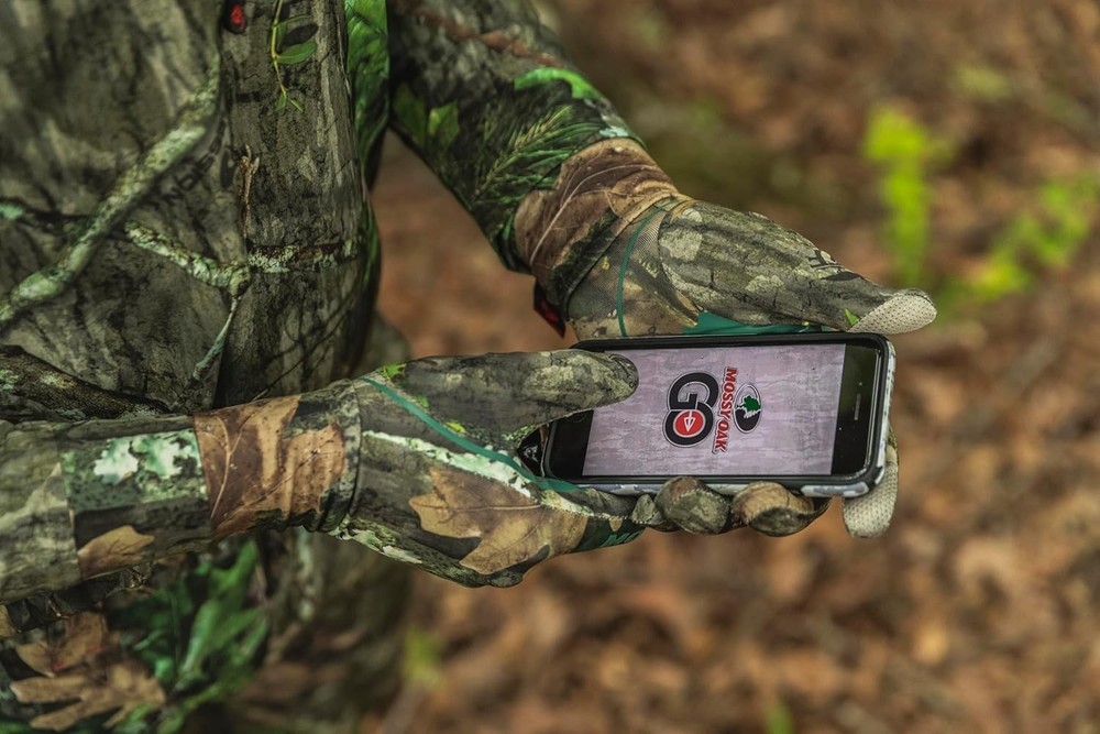 Lightweight Camo Hunting Gloves