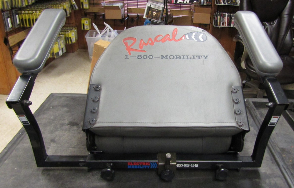 Rascal 600 Mobility Scooter Seat with Arm Rests