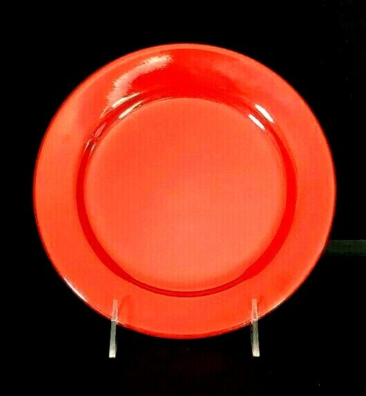 PIER 1 RED PATTERN EARTHENWARE SALAD PLATE MADE IN SPAIN 8 3/8"