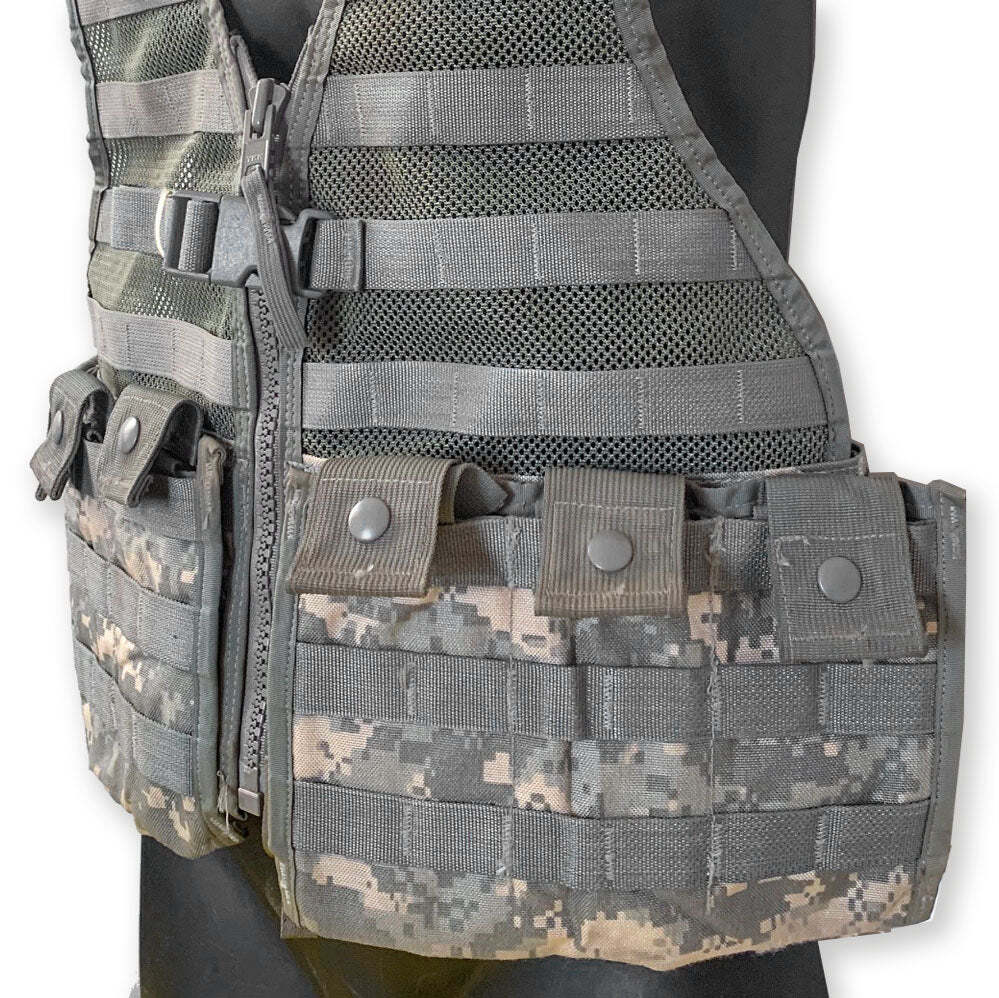 Fighting Load Carrier with 2 Pouches