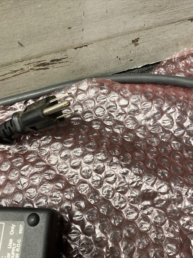 Extron P/2 DA2 PLUS VGA Distribution Amplifier, 2-Output