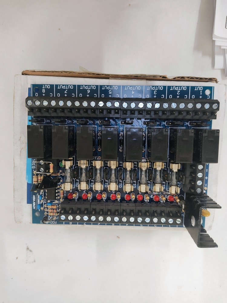 ASSA ABLOY PDB-8F8R-2A ACCESS CONTROL DISTRIBUTION BOARD