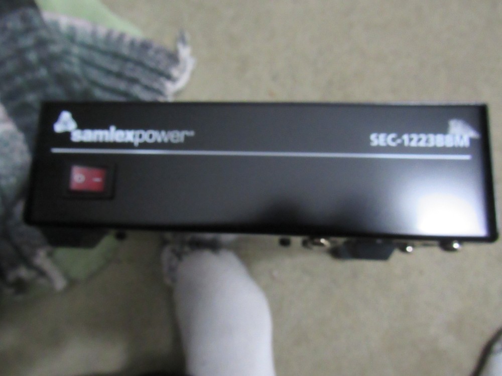 12 Volt Samlex Desktop Switching Power Supplies - SEC-1223BBM