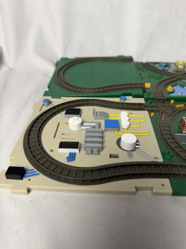 2004 Basic Fun XTS Train System Expandable Pieces Mini Track Expansion Lot of 8