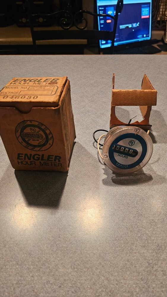 Engler Hour Meter- Model 72NL7 - NEW in Box