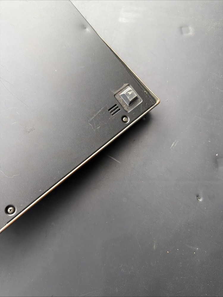 Roland MV-30 Studio M