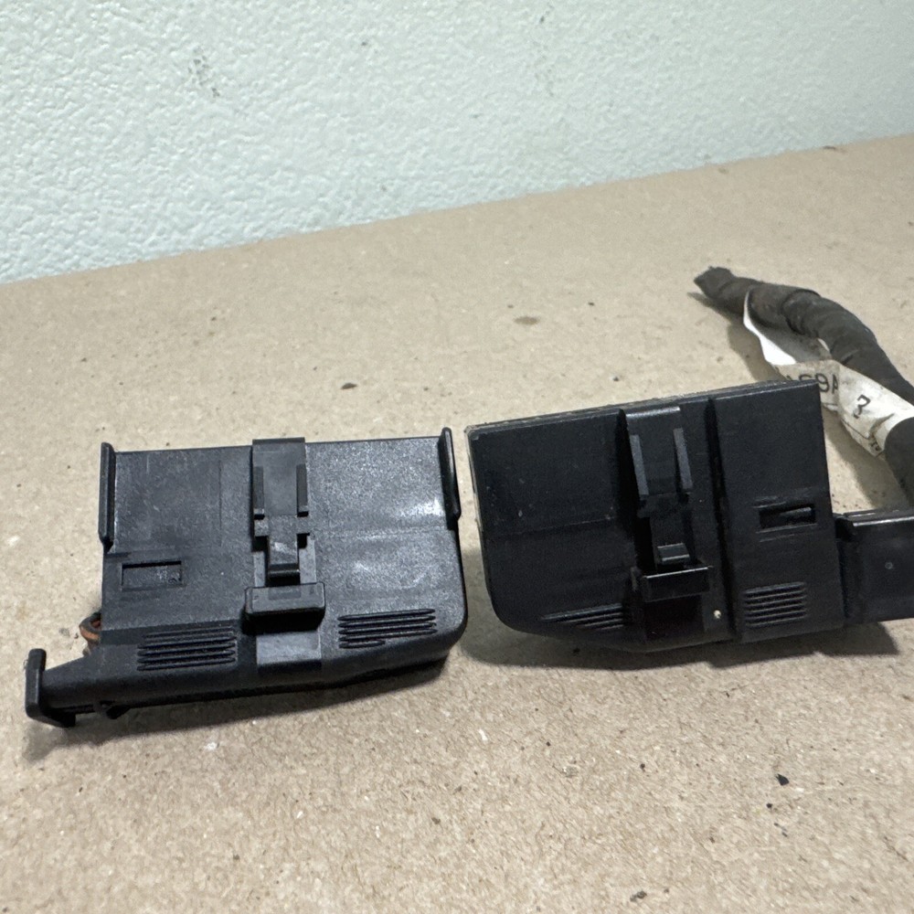 Dodge TCM Transmission Control Module P04896395AE Harness Connector Plug
