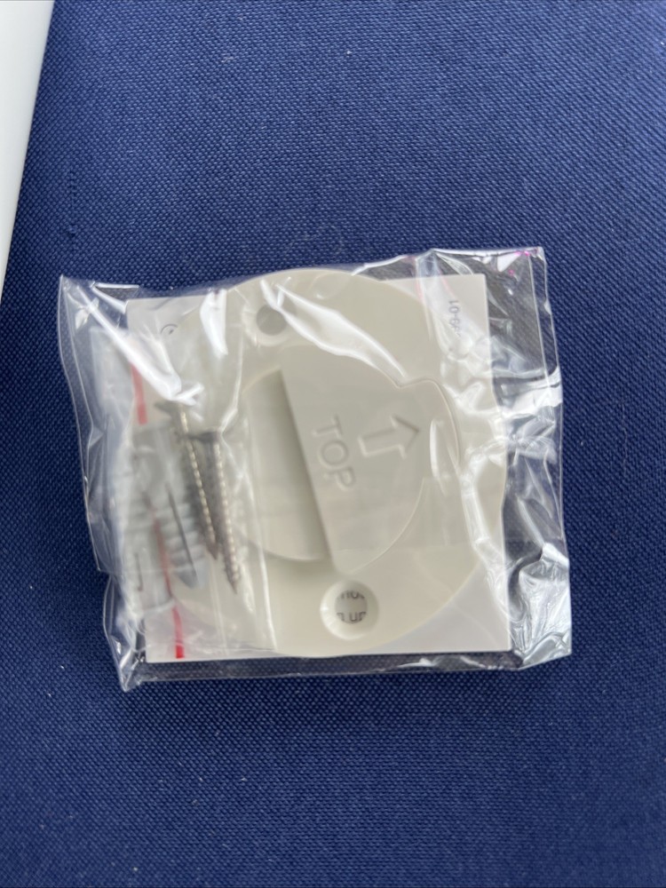 New Amazon Echo Look Hands-Free Style Assistant - Original Owner