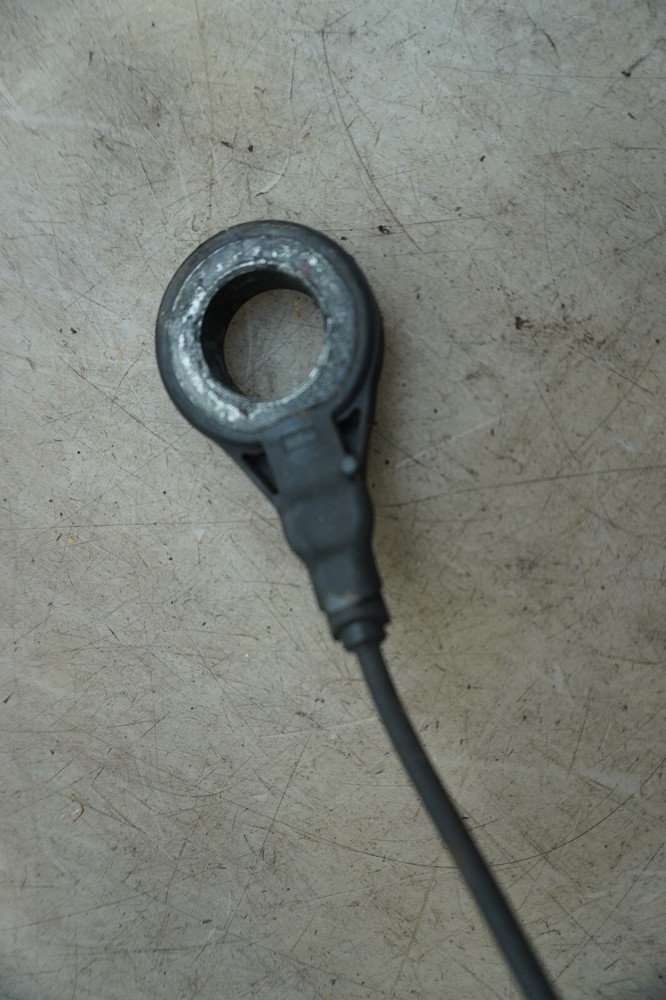 13 HARLEY DAVIDSON ROADGLIDE TOURING REAR ABS SENSOR E-3883