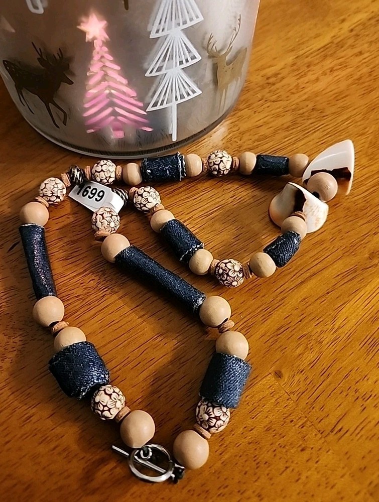 Handmade Artisan Mixed-Material Beaded Necklace #1699