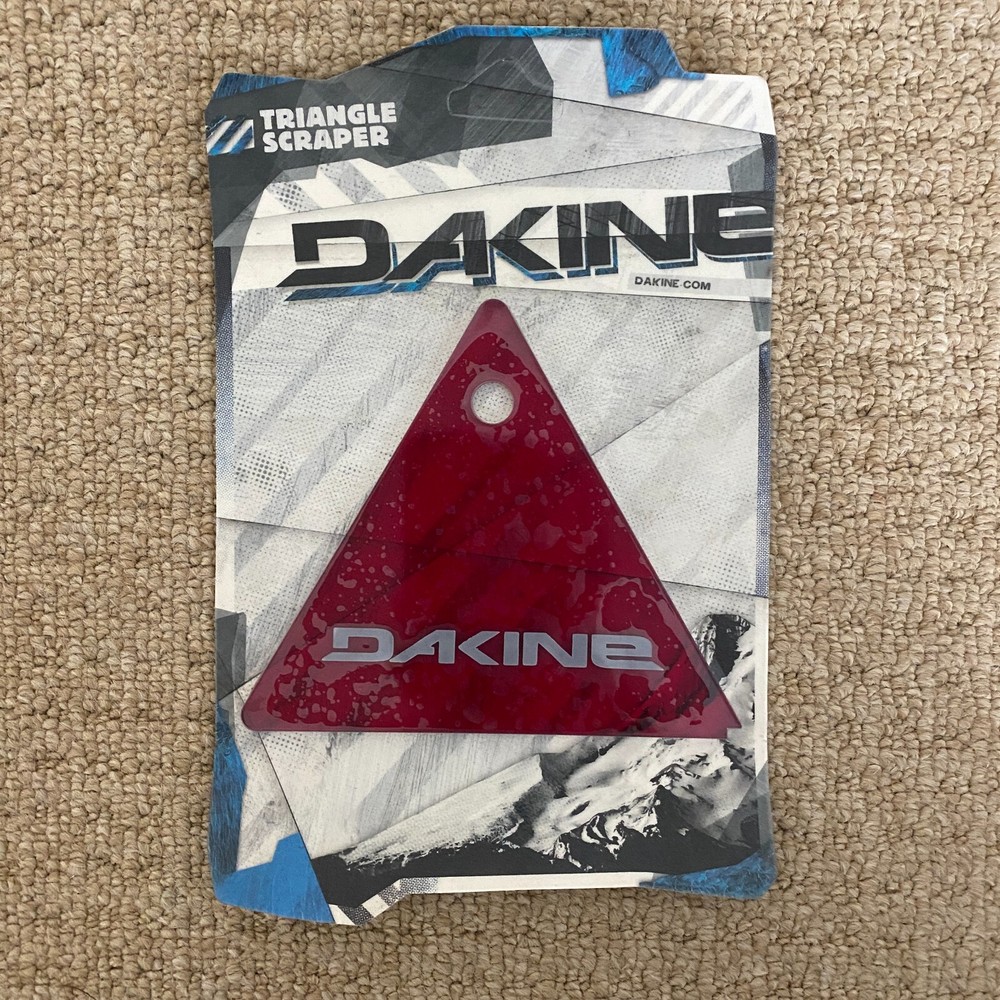 Dakine Triangle Scraper Red Snowboard Ski Scraper