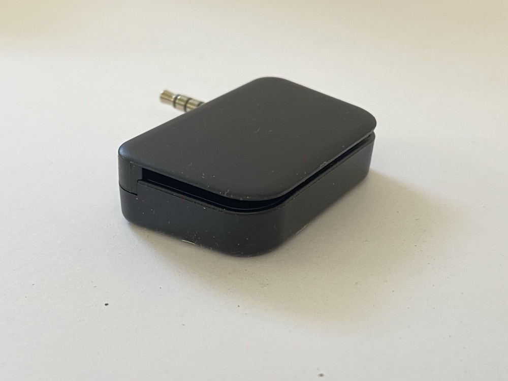 ID TECH UniMag II Secure Mobile MagStripe Reader ID-80110008-001