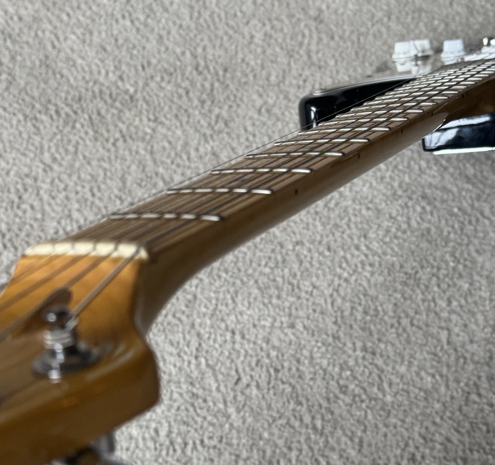 2019 G&L® Legacy Stratocaster w/ Graph Tech & Nut String Tree With Soft Case