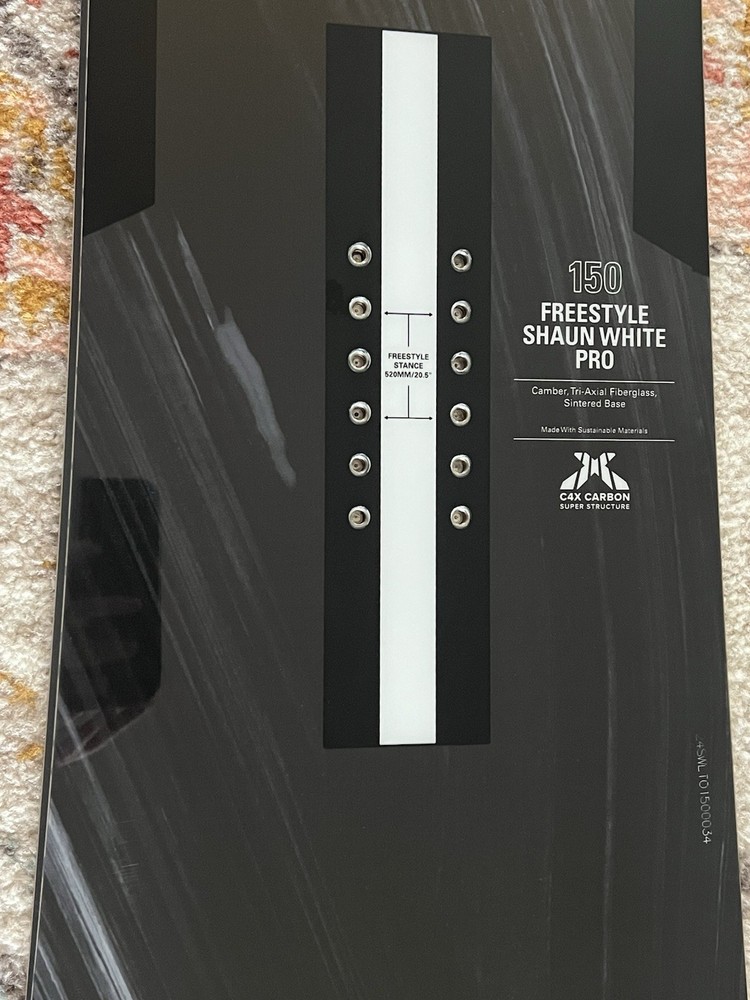 Shaun white Pro Black 150 WHITE SPACE Autographed Snowboard