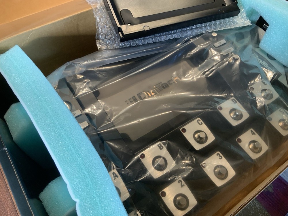 DigiTech iPB-10 PROGRAMMABLE PEDALBOARD For Guitars 20-0347-A