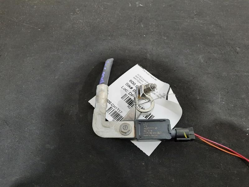17 2017 CHRYSLER 300 OEM BATTERY TEMP SENSOR 5602977AB