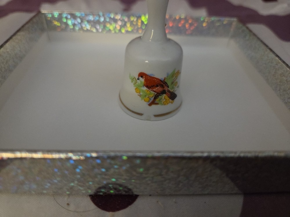 Five Mini Bells Birds B80