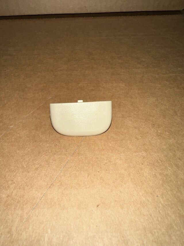 Genuine Ford Visor Cap DS7Z-4273-AA