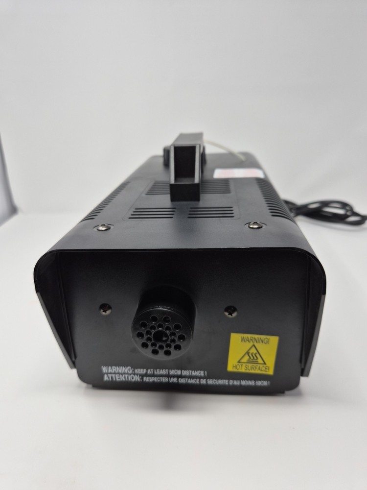 Fog Machine Screamer 400 Watts Black / Good Condition Missing Remote Controller