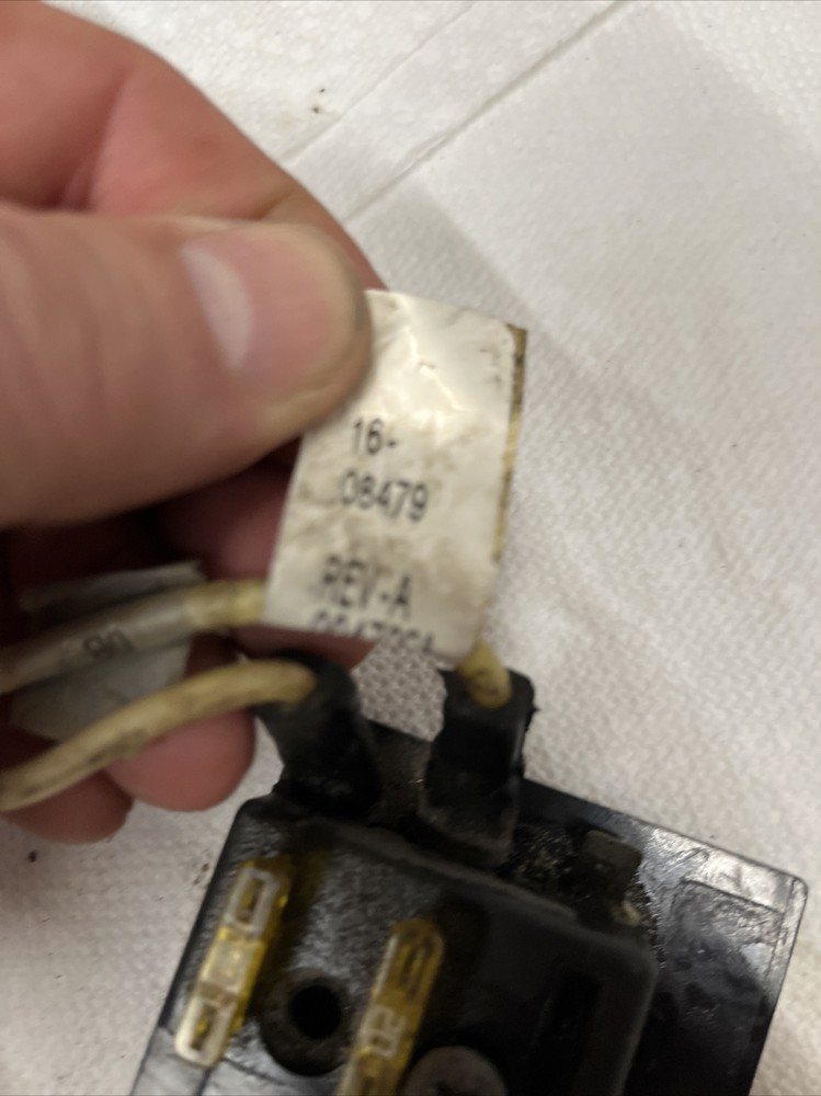 Peterbilt 379 Dash Fuse Panel Assembly Used 16-08479