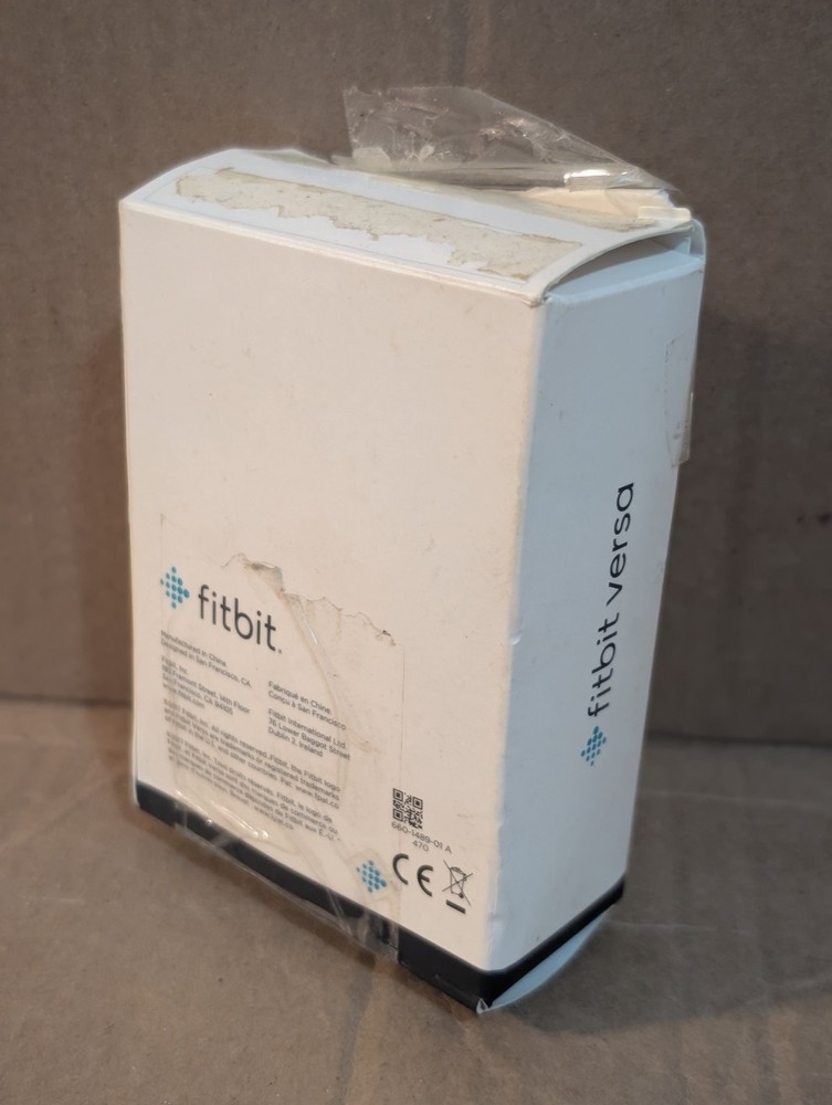 Fitbit FB166RCC Charging Cable Fitbit Versa New Open Box