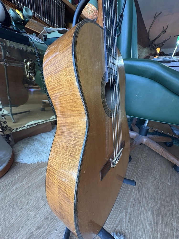 Karl Hauser Model 610 Classical Guitar