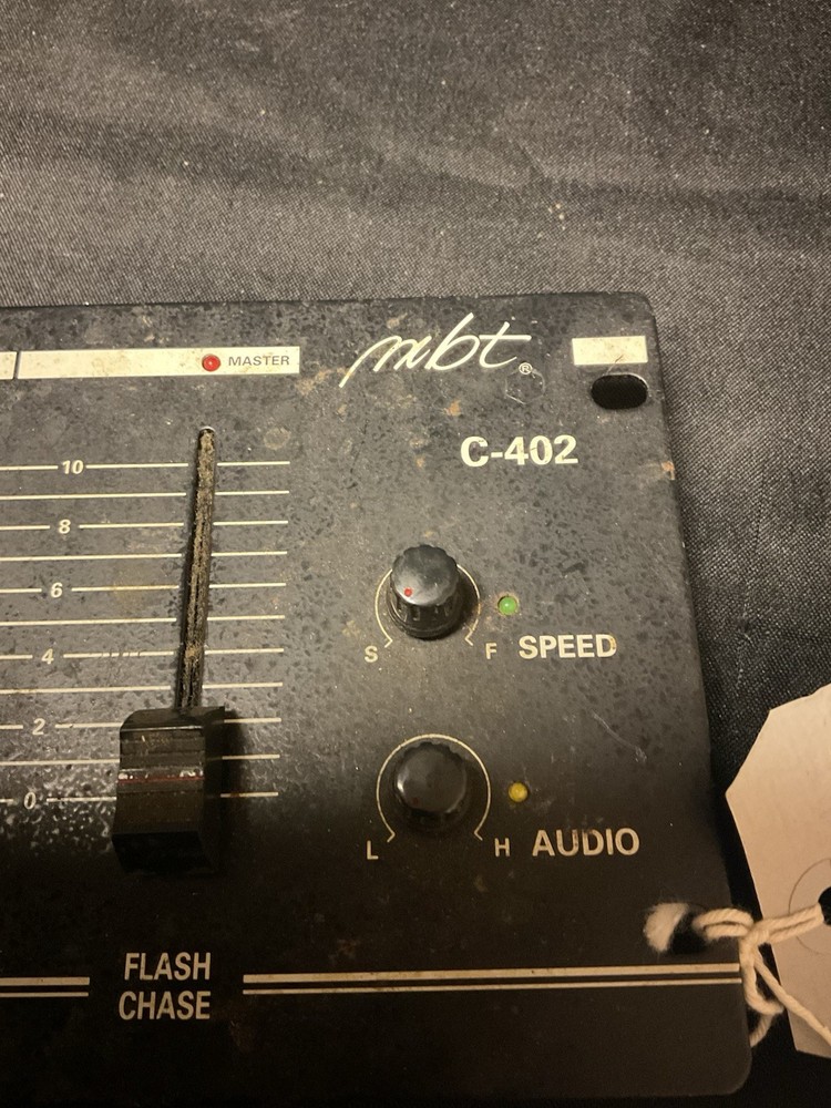 MBT C-402 Lighting Controller