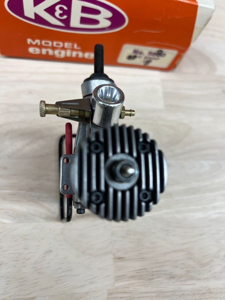 K & B SPORTSTER .28 - CL/FF ENGINE