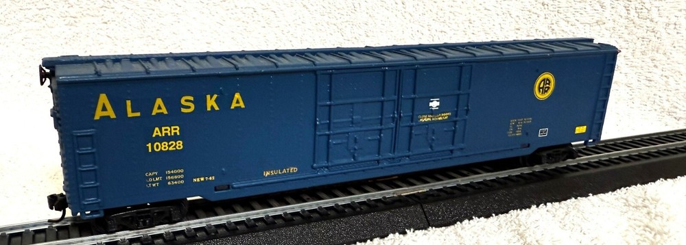 Tyco HO Alaska AAR Freight Box Car (Multiple Variations)
