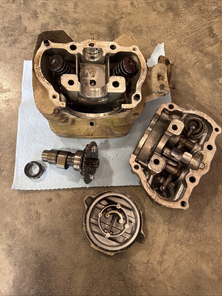 Honda Fourtrax 125 Cylinder Head 1987