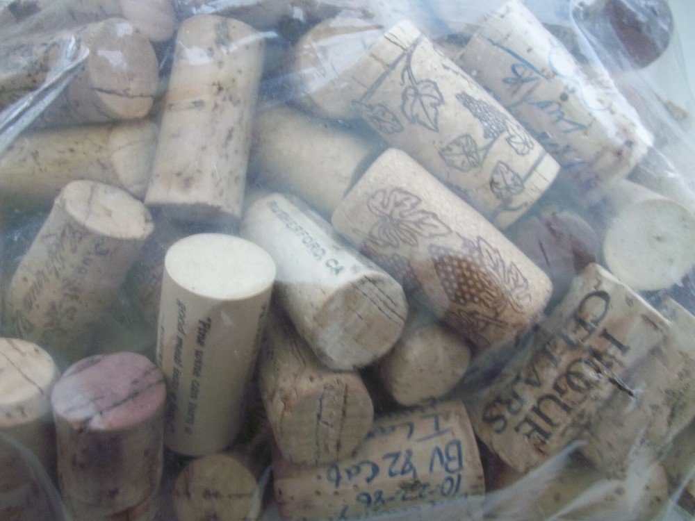 1 Gallon Size Bag Misc Wine Corks Over 100 Per Bag