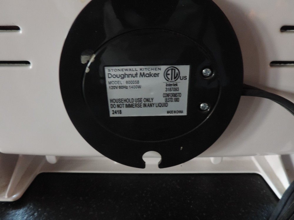 Electric Stonewall Doughnut Maker Excellent Condition