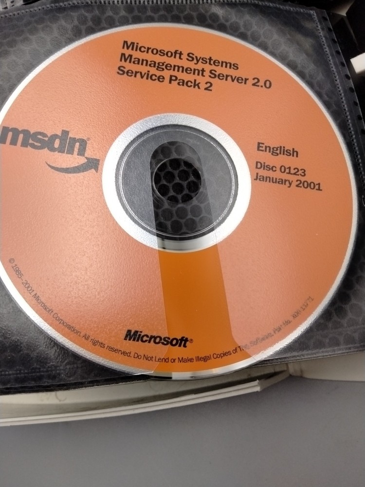 MSDN Software CD's Microsoft Windows 2000 server, Visual Studio Office Jan 2001