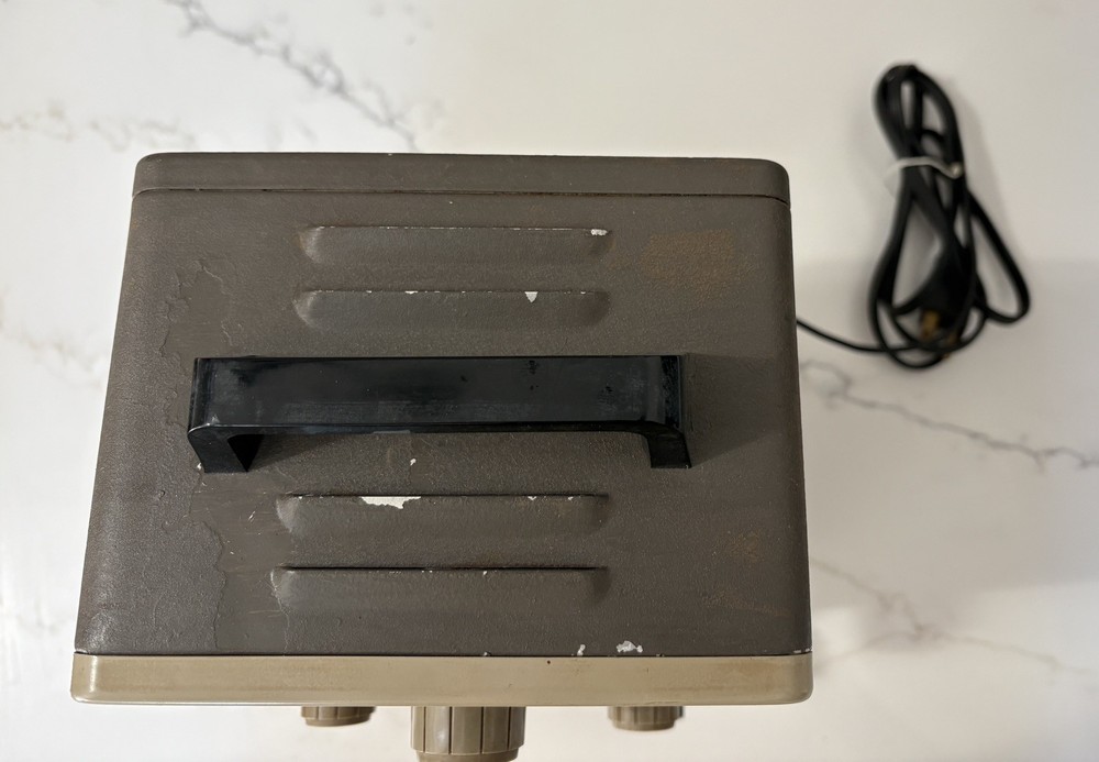 Heathkit IT-28 Capacitor Checker