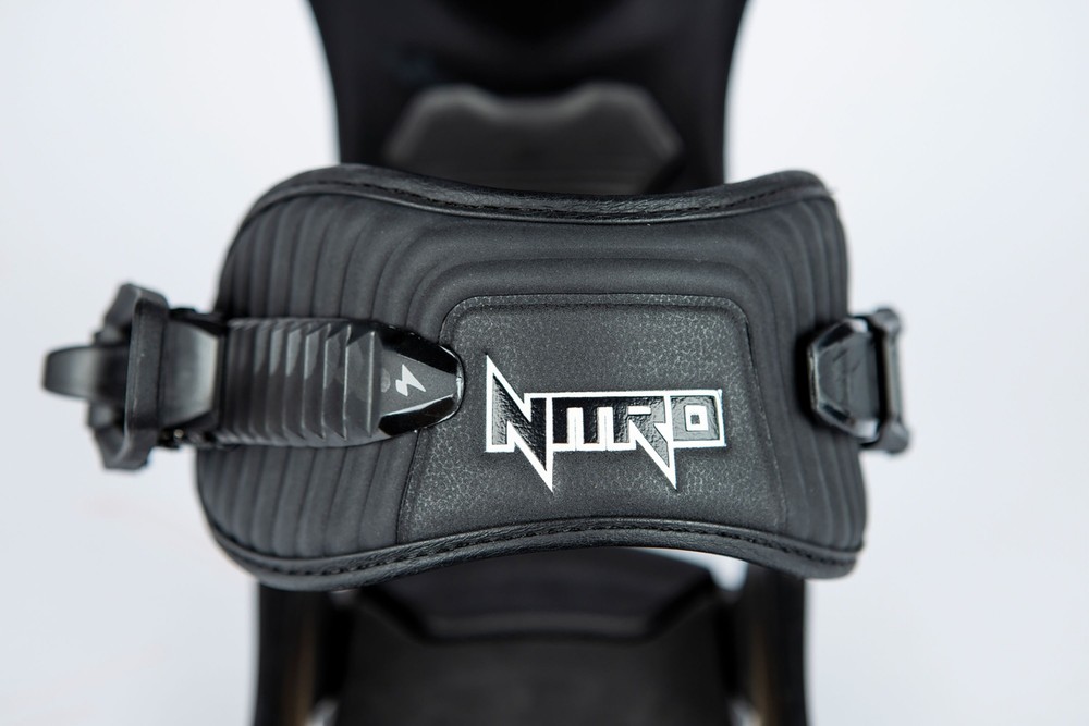 Nitro Charger Kid's Snowboard Bindings, Black, Medium MY24