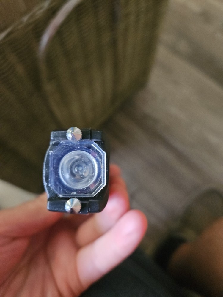 Stun Gun 916 Max Volt Rechargeable with LED Flashlight NO PLUG