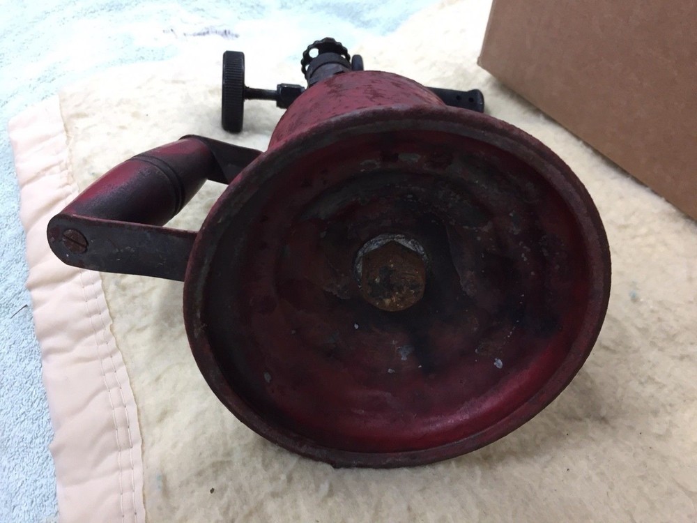 ANTIQUE VINTAGE GAS TORCH