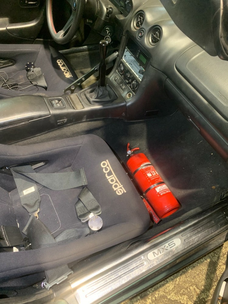 F4 Fabrication Quick release fire extinguisher bracket