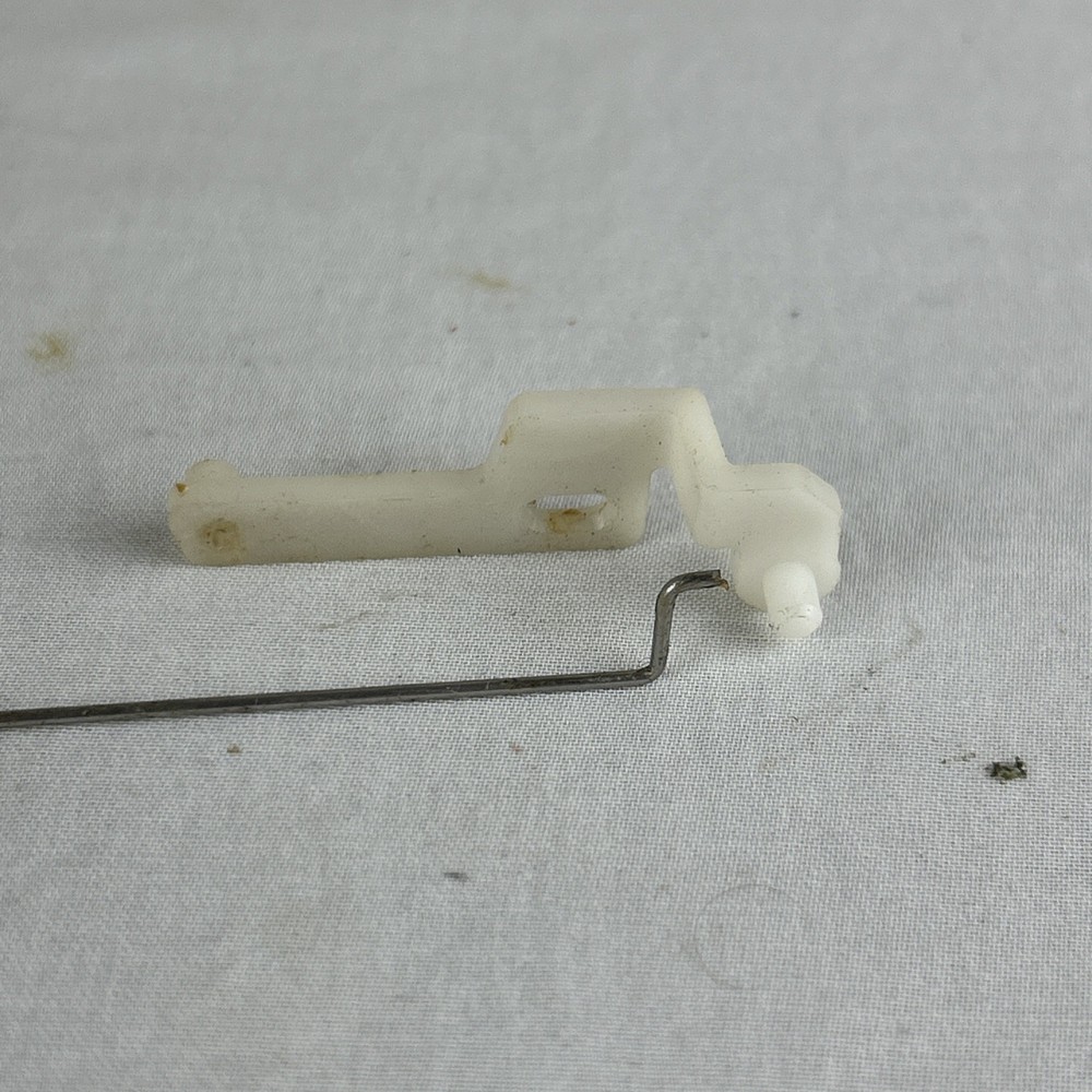 Technics SL-D3 Stop/Start Arm plastic lever