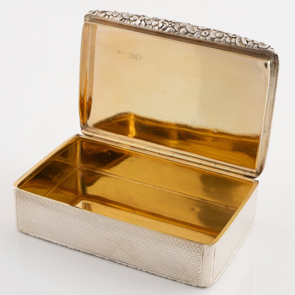 Sterling Silver Snuff Box with Parcel Gilt Interior 1821