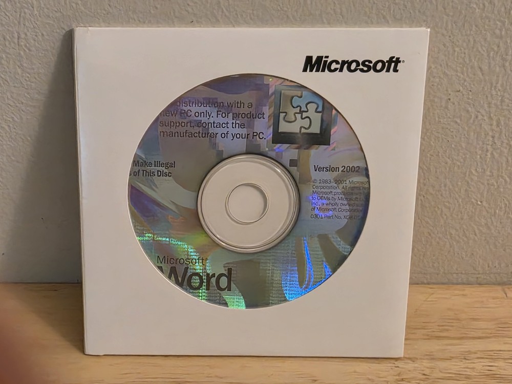 Sony Microsoft WORD 2002 DISC WITH CODE VERY GOOD CONDITION