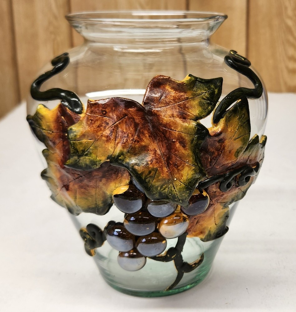 Grape Leaf Embossed 3D Motif 7" Vase