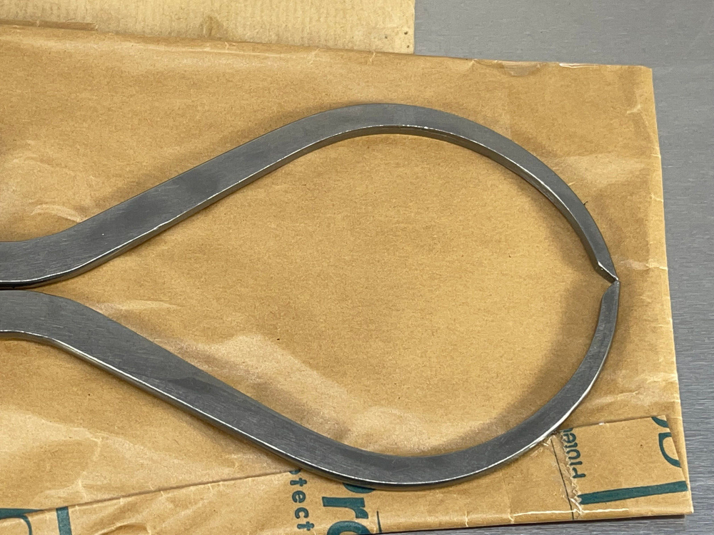 Moore & Wright 8" Spring-Joint Outside Calipers, Solid Nut 52/8