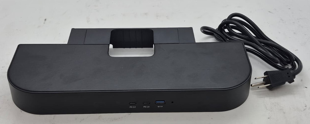 Clear Space Design Smart Power Docking Station