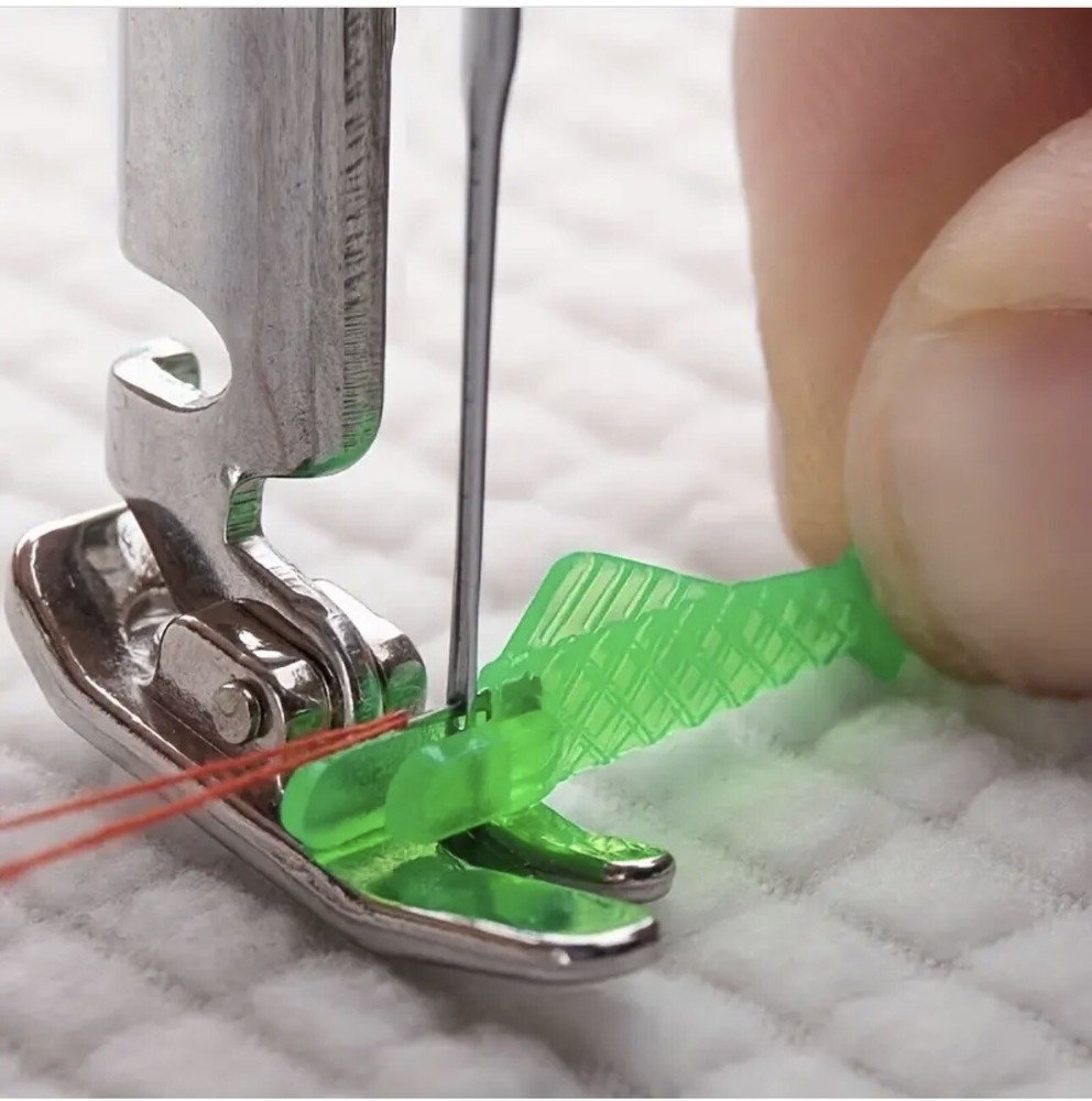 3 Pcs Plastic Needle Threader For Sewing Machine. Sewing Needle Threader