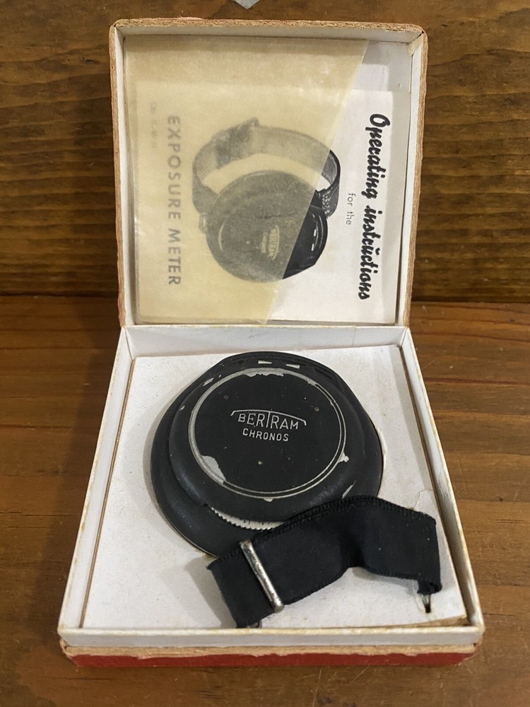 Vintage Bertram Chronos Germany Exposure Meter in Original Box