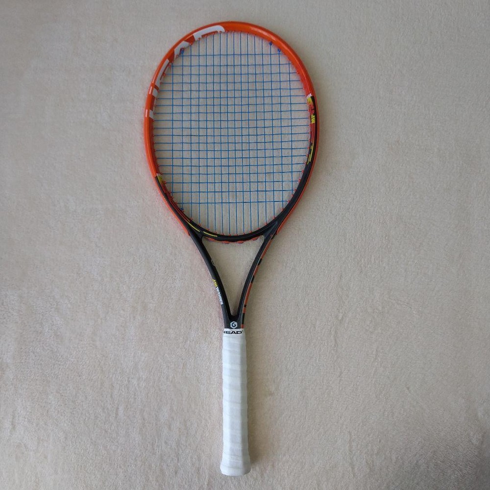 Tennis racket (hard)