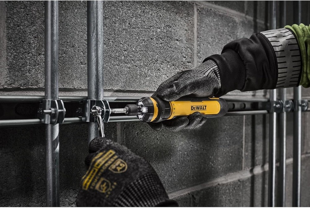 DEWALT Cordless Screwdriver with FLEXDRIVE Control and Screwdriving Bits