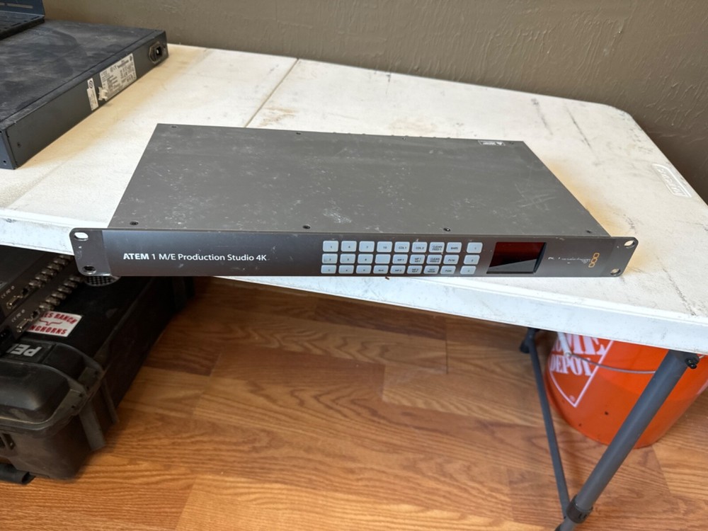 Blackmagic Design ATEM 1 M/E Production Studio 4K Switcher